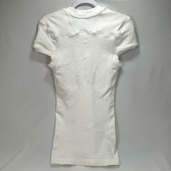 New Adidas Men's A1 Primeknit Football Soccer Kit Jersey Size Medim M Undershirt - Picture 2 of 6